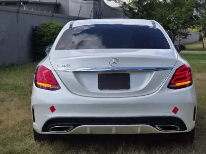 Picture of Mercedes Benz C-Class 2016