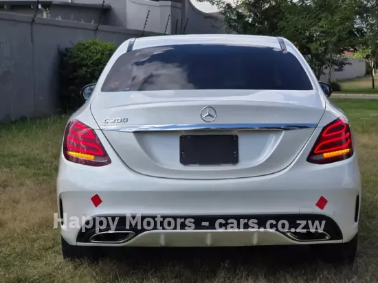 Picture of Mercedes Benz C-Class 2016