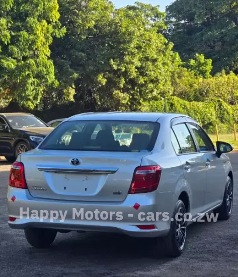 Picture of Toyota Axio 2016