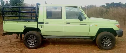Picture of Toyota Land Cruiser 2005