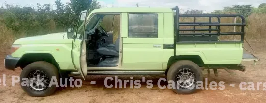 Picture of Toyota Land Cruiser 2005