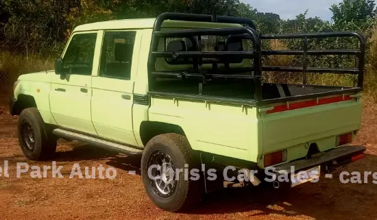 Picture of Toyota Land Cruiser 2005
