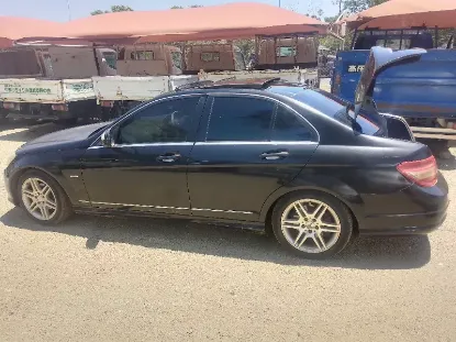 Picture of Mercedes Benz C-Class Sedan 2008