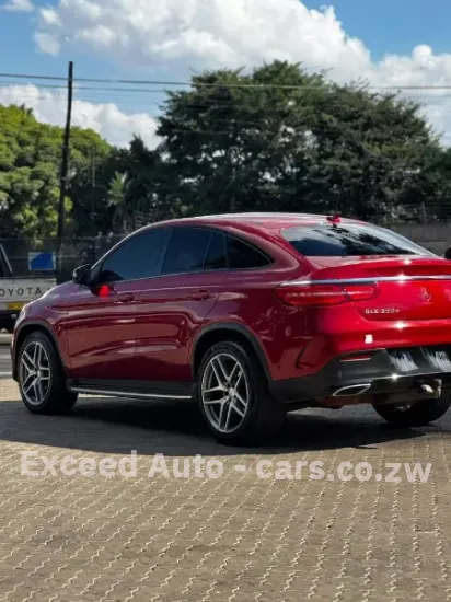Picture of Mercedes Benz GLE 2016