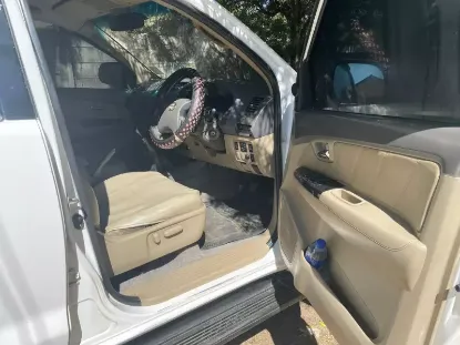 Picture of Toyota Fortuner 2012