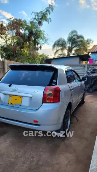 Picture of Toyota RunX 2005