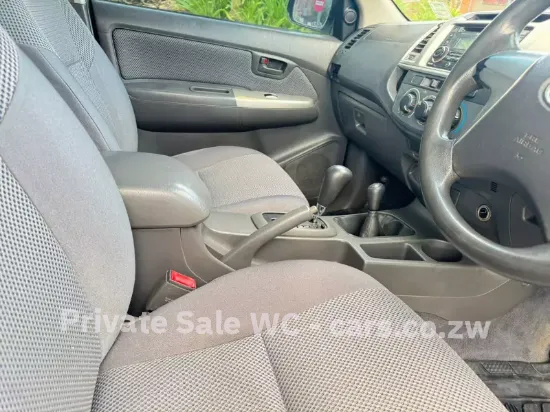 Picture of Toyota Hilux 2013