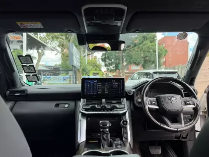 Picture of Toyota Land Cruiser 2023