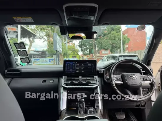 Picture of Toyota Land Cruiser 2023