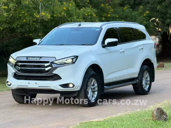 Picture of Isuzu Mu-X 2023