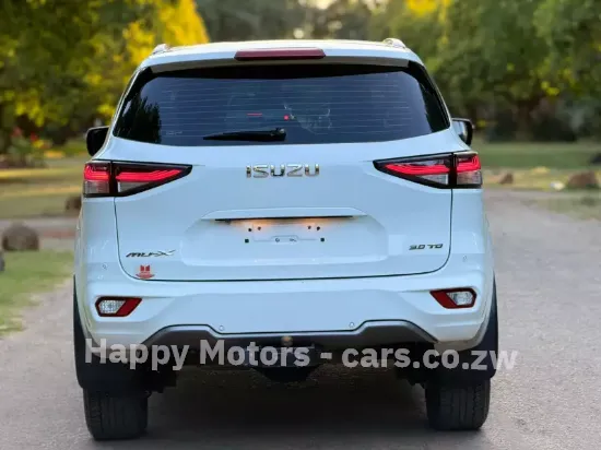 Picture of Isuzu Mu-X 2023