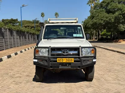 Picture of Toyota landcruiser 2017