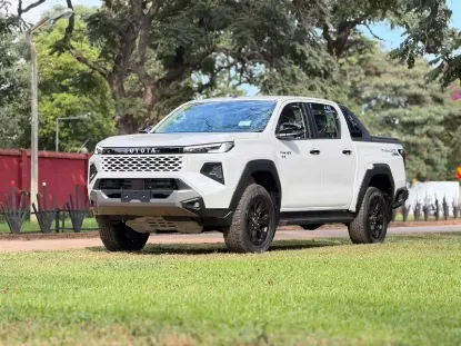 Picture of Toyota Hilux 2026