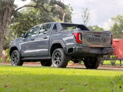 Picture of Toyota Hilux 2026