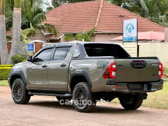 Picture of Toyota Hilux 2023