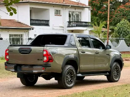 Picture of Toyota Hilux 2023