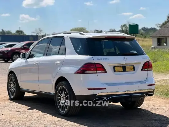 Picture of Mercedes Benz GLE 2018