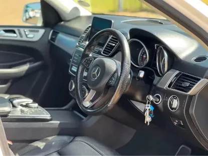 Picture of Mercedes Benz GLE 2018