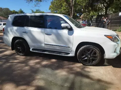 Picture of Lexus 2012