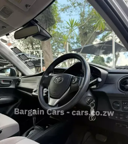 Picture of Toyota Axio 2017