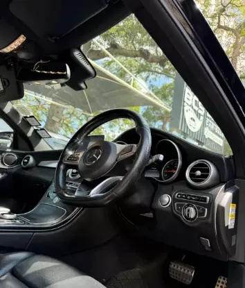 Picture of Mercedes Benz C-Class 2015
