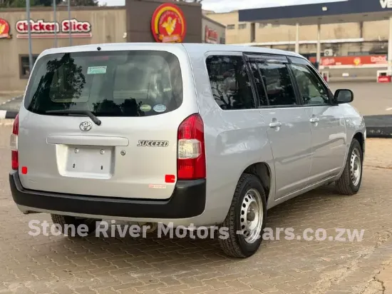 Picture of Toyota Probox 2017