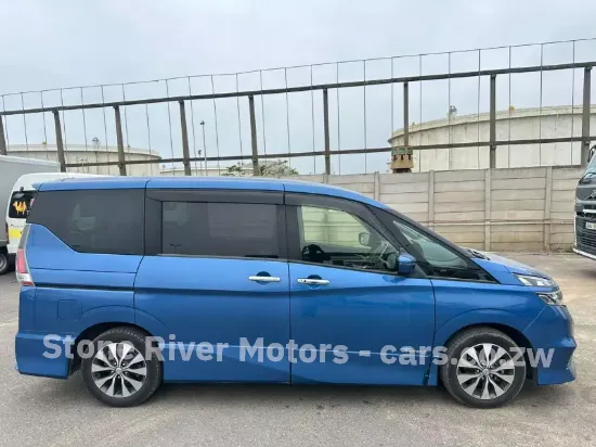 Picture of Nissan Serena 2018