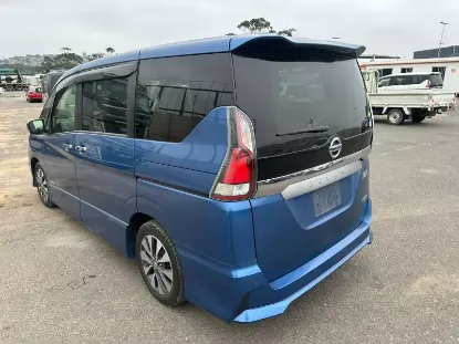 Picture of Nissan Serena 2018