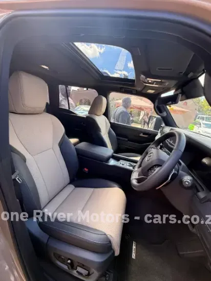 Picture of Lexus GX550 2026