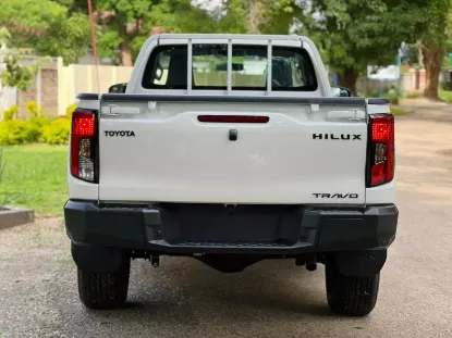 Picture of Toyota Hilux 2026