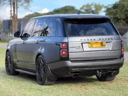 Picture of Land Rover Range Rover 2020