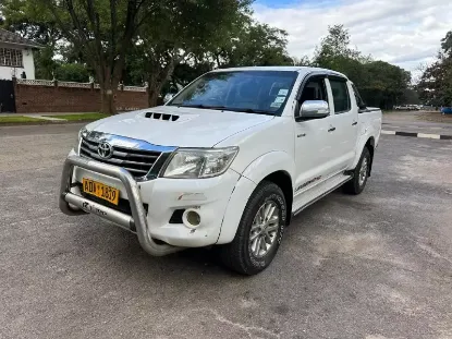 Picture of Toyota Hilux 2013