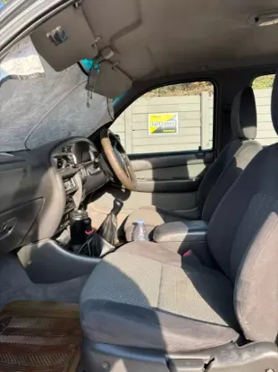 Picture of Mazda B2500 2006