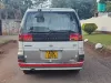 Picture of Nissan Elgrand 1999