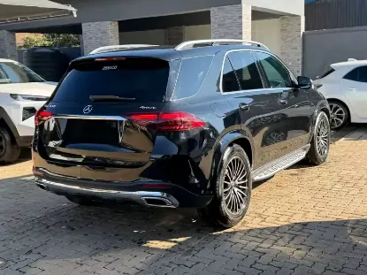 Picture of Mercedes Benz GLE 2024