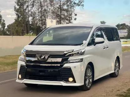 Picture of Toyota Vellfire 2017