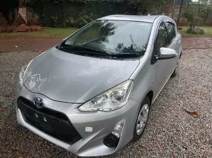 Picture of Toyota Aqua 2016
