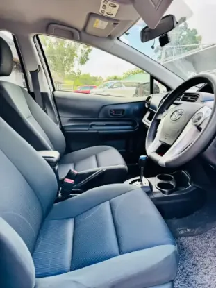 Picture of Toyota Aqua 2016