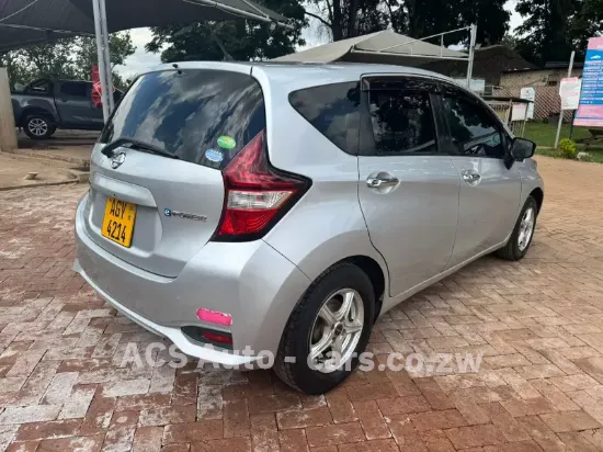 Picture of Nissan Note 2016