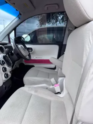 Picture of Toyota Porte 2016