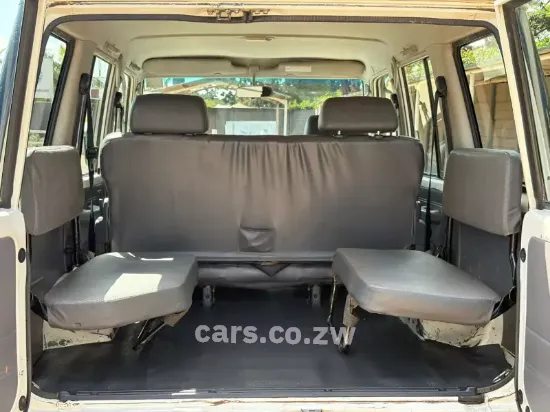 Picture of Toyota Land Cruiser 2017