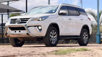 Picture of Toyota Fortuner 2017
