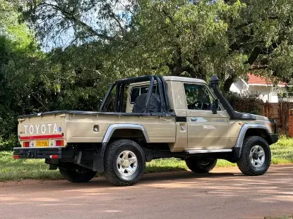 Picture of Toyota Land Cruiser 2019