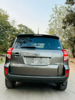 Picture of Toyota Rav4 2015