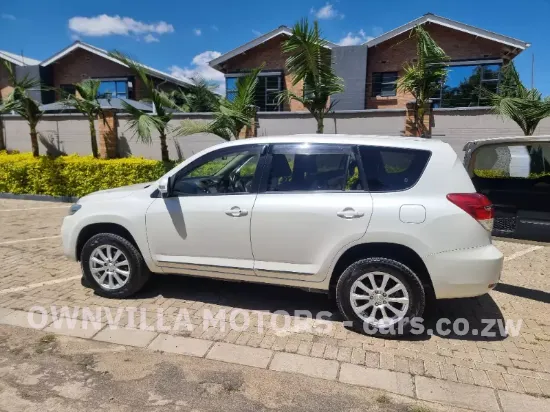 Picture of Toyota Vanguard 2014