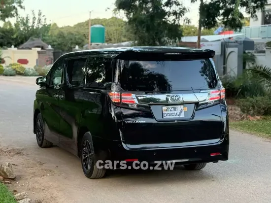 Picture of Toyota Vellfire 2017