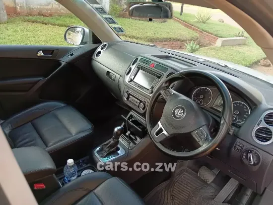 Picture of VW Tiguan 2011