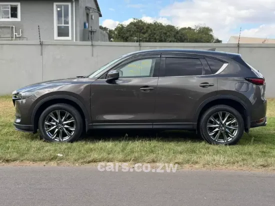 Picture of Mazda CX-5 2017