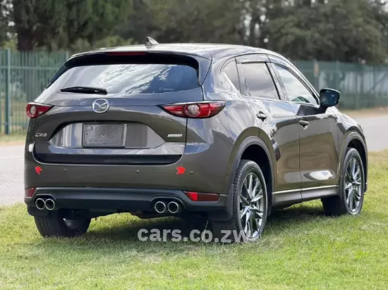 Picture of Mazda CX-5 2017