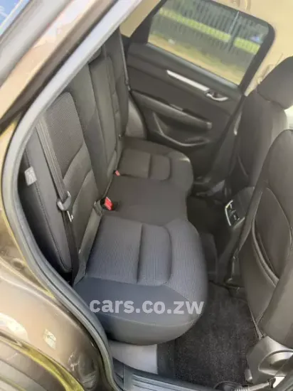 Picture of Mazda CX-5 2017